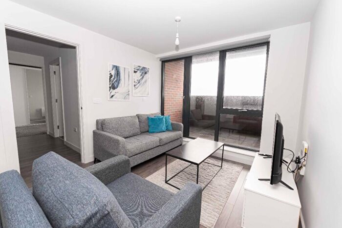 2 Bedroom Apartment To Rent In Neptune Place, Liverpool, Merseyside, L8