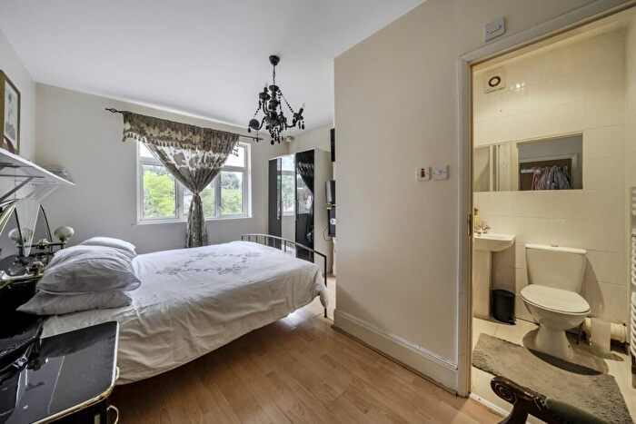 7 Bedroom Detached House For Sale In Le May Avenue, London, SE12