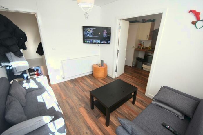 4 Bedroom Flat To Rent In Claremont Road, Spital Tongues, NE2