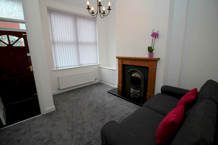 2 Bedroom Terraced House To Rent In Evans Street, Salford, Greater Manchester, M3