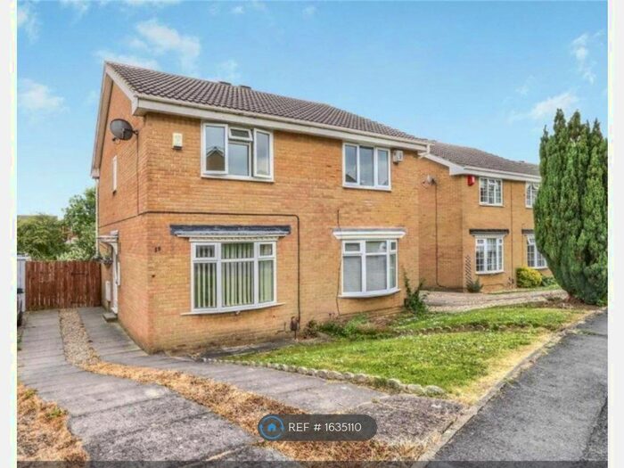 2 Bedroom Semi-Detached House To Rent In Stockton-On-Tees, Stockton-On-Tees, TS19