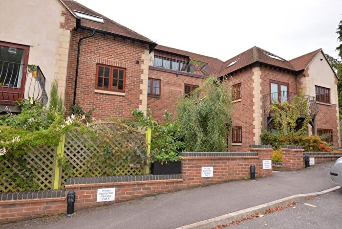 1 Bedroom Flat To Rent In Delawarr Gardens, Raleigh Park Road, Botley, OX2