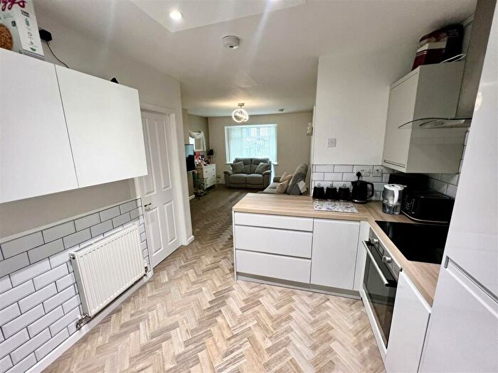 3 Bedroom Terraced House For Sale In Glastonbury Road, Yardley Wood, Birmingham, B14