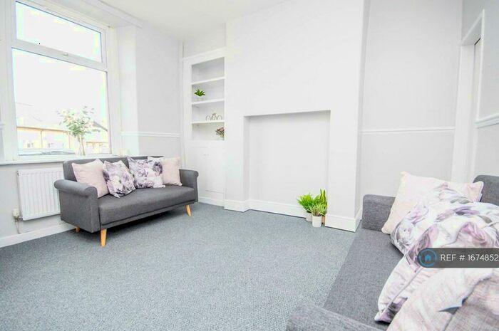 2 Bedroom Terraced House To Rent In Veevers Street, Padiham, Burnley, BB12