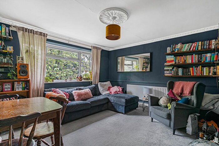 1 Bedroom Flat For Sale In Elsinore Road, London, SE23