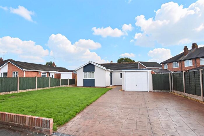 2 Bedroom Detached Bungalow For Sale In Bryn Estyn Road, Wrexham, LL13