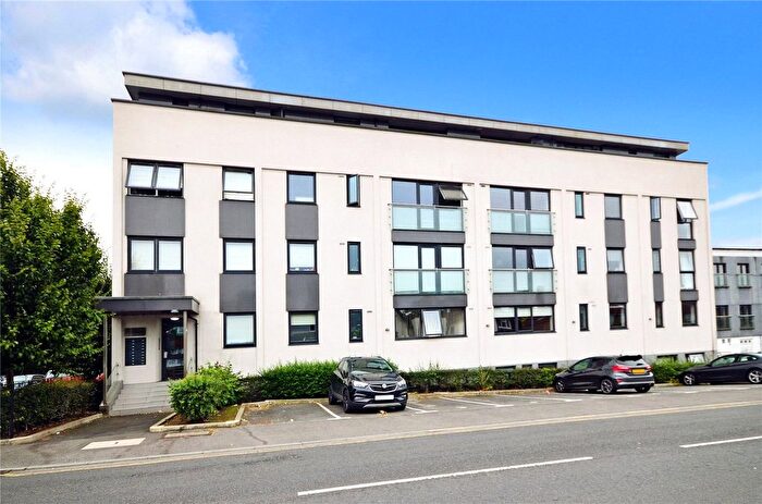 1 Bedroom Flat To Rent In Christopher Road, East Grinstead, West Sussex, RH19