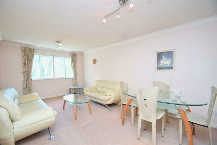 2 Bedroom Apartment To Rent In Skillen Lodge, Uxbridge Road, Pinner, HA5