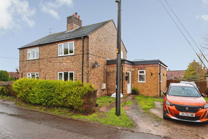 2 Bedroom Semi Detached House For Sale In East Street, Roxby, Scunthorpe, DN15
