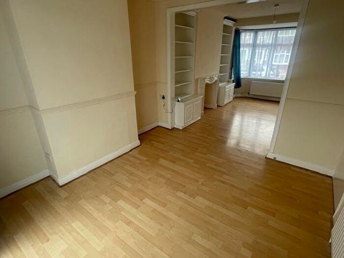 3 Bedroom House To Rent In Purley Road, Edmonton, N9