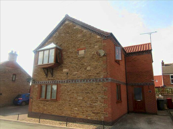1 Bedroom Flat To Rent In Cross Tree Lane, Messingham, Scunthorpe, DN17