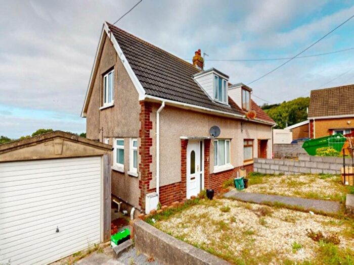2 Bedroom House To Rent In Dolau Fan Road, Burry Port, Carmarthenshire, SA16