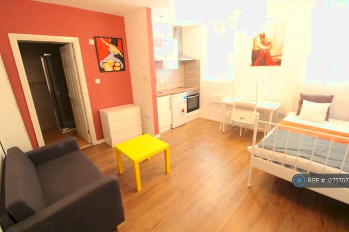 Studio To Rent In Princes Road, Liverpool, L8