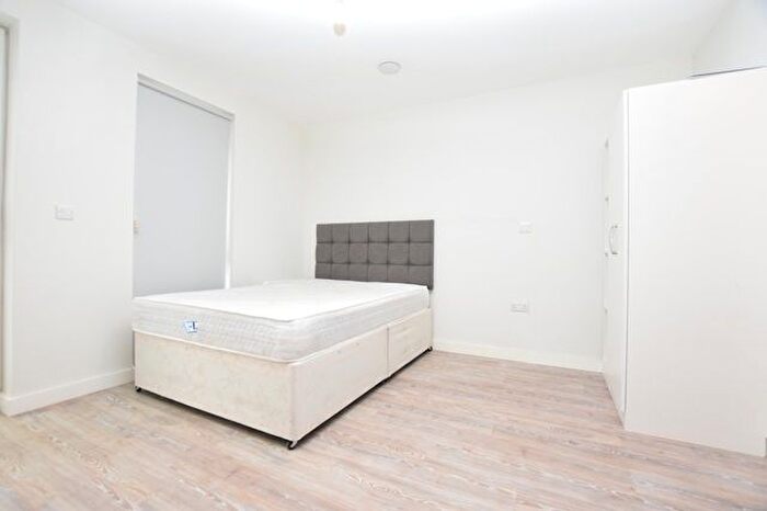 Studio To Rent In Acorn Street, Sheffield, S3