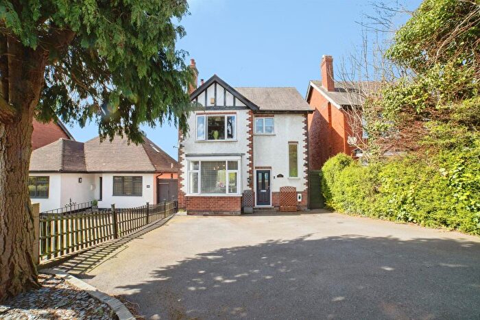 4 Bedroom Detached House For Sale In Nottingham Road, Alfreton, DE55