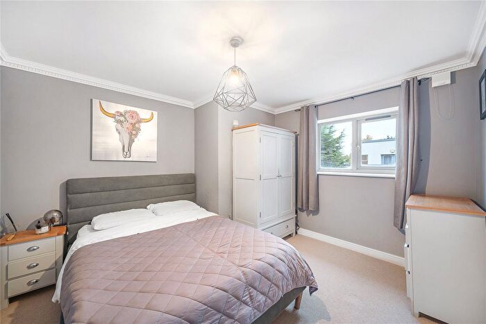 2 Bedroom Flat For Sale In Criterion Mews, London, SE24