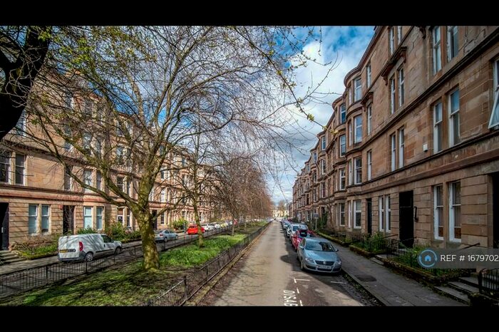 3 Bedroom Flat To Rent In Barrington Drive, Glasgow, G4