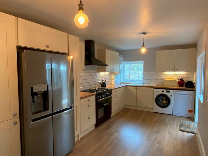 3 Bedroom Property To Rent In Malmesbury Road, Shirley, Southampton, SO15