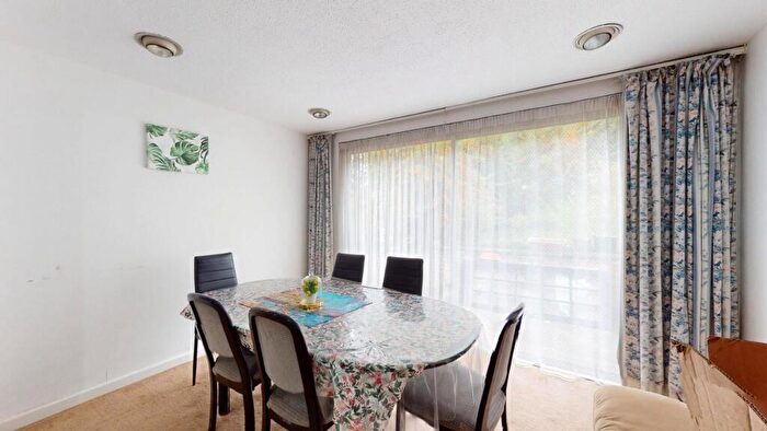 1 Bedroom House To Rent In Sudbury Court Road, Harrow, HA1