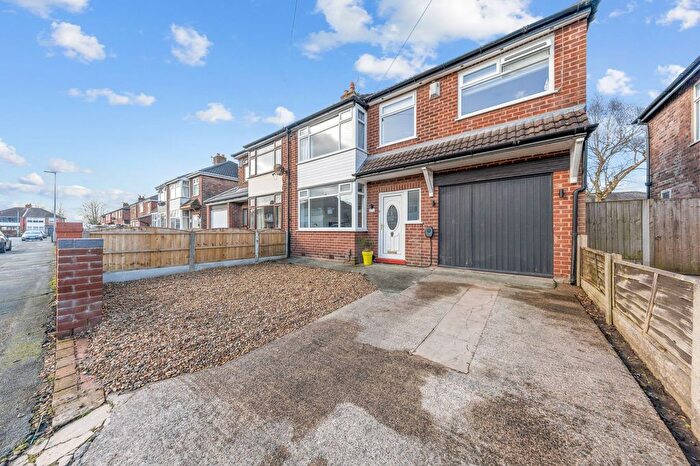 4 Bedroom Semi Detached House For Sale In Jackson Avenue, Paddington, WA1