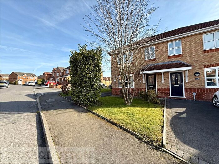 3 Bedroom Semi-Detached House To Rent In Canisp Close, Chadderton, Oldham, OL9