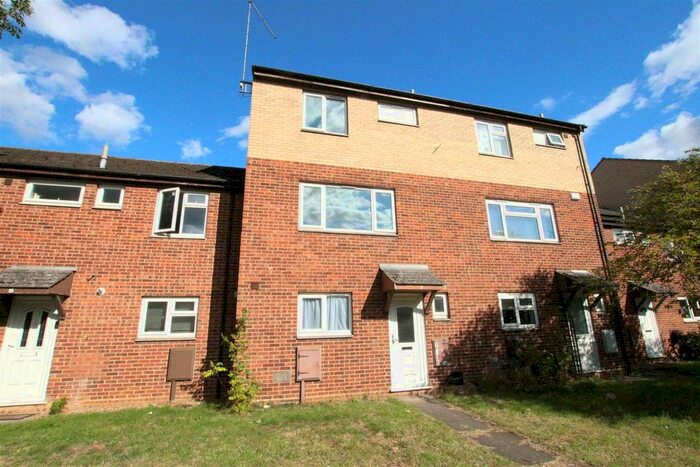4 Bedroom Terraced House To Rent In St. Edmunds Street, Abington, Northampton, NN1