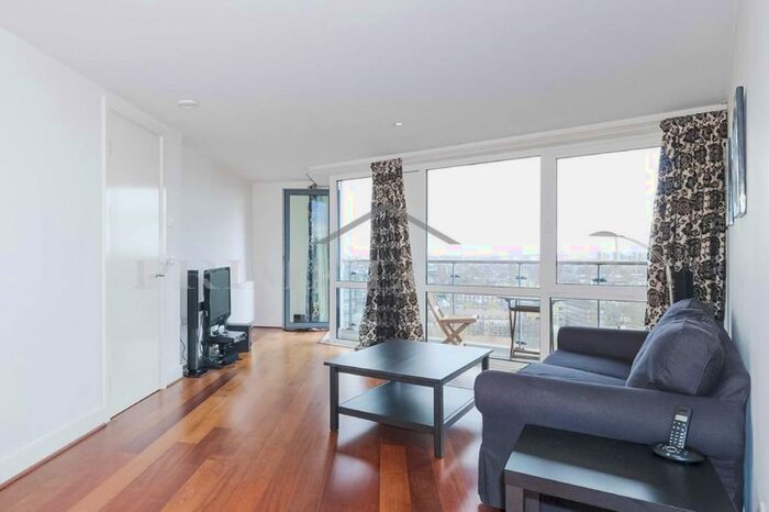 1 Bedroom Flat To Rent In Salamanca Tower, Albert Embankment, London, SE1