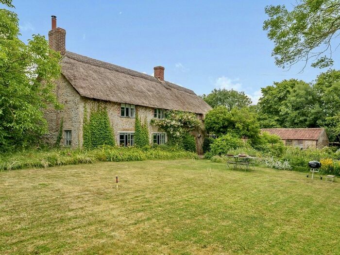 4 Bedroom Detached House For Sale In Whitchurch Canonicorum, Bridport, DT6