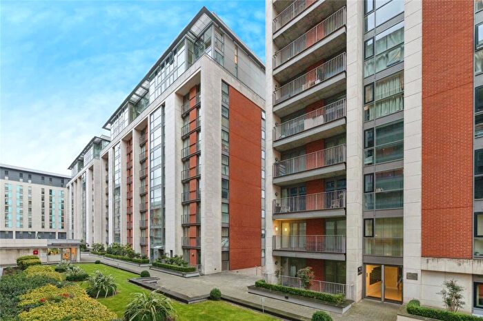 2 Bedroom House To Rent In Aegean Apartments, Western Gateway, Western Gateway, E16