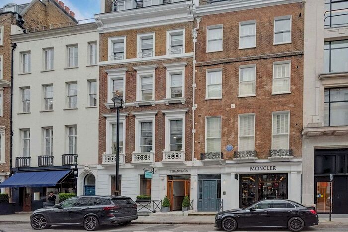 1 Bedroom Flat To Rent In Albemarle Street, London, W1S
