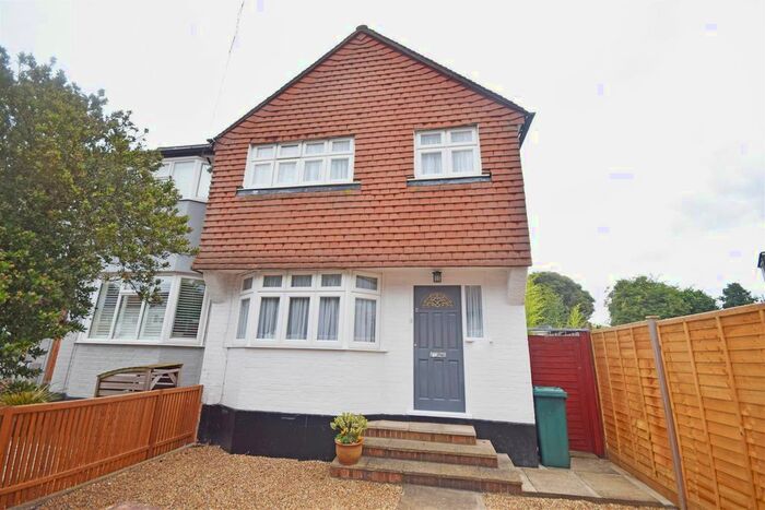 3 Bedroom End Of Terrace House To Rent In Fulwell Park Avenue, Twickenham, TW2