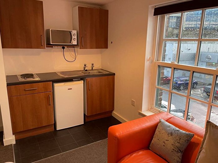 Studio To Rent In Quebec Street, Bradford, BD1