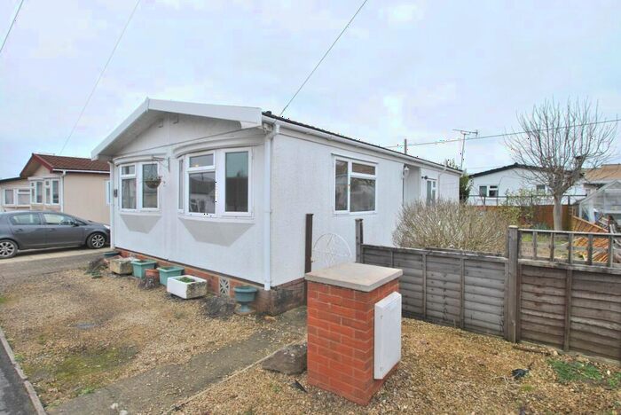2 Bedroom Park Home For Sale In Staverton Park, Staverton, Cheltenham, GL51