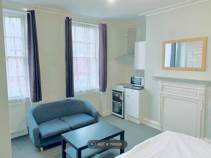 Studio To Rent In Southampton Street, Reading, RG1