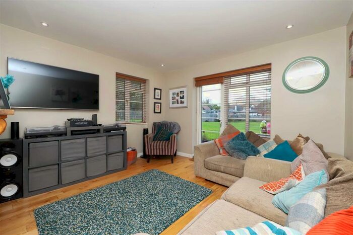 2 Bedroom Apartment To Rent In Garden Close, Ruislip, HA4