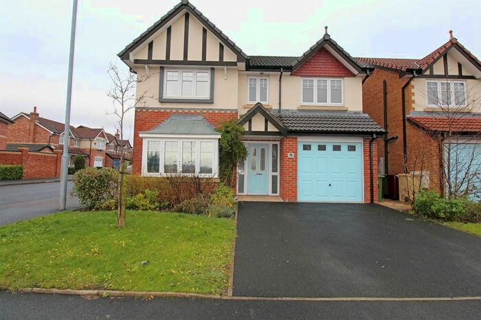 4 Bedroom Detached House To Rent In Higherbrook Close, Horwich, Bolton BL6
