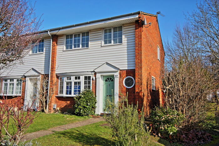3 Bedroom Terraced House To Rent In De Lara Way, Woking, GU21