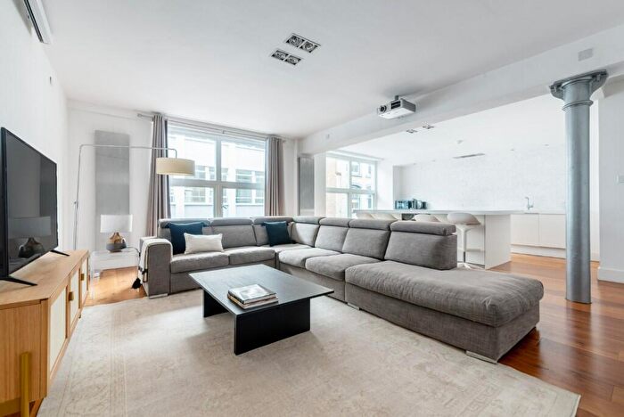 2 Bedroom Apartment To Rent In Northburgh Street, London, EC1V