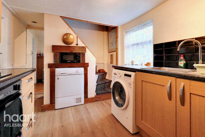 2 Bedroom End Of Terrace House For Sale In Bois Moor Road, Chesham, HP5