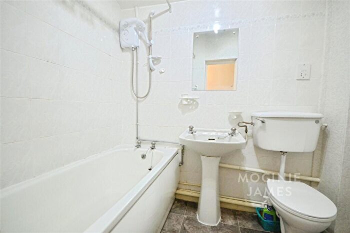 1 Bedroom Apartment For Sale In Coed Edeyrn, Llanedeyrn, Cardiff, CF23