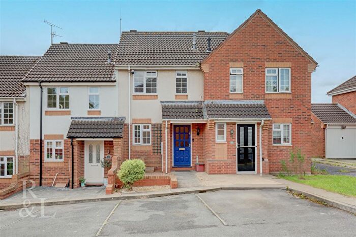 2 Bedroom Terraced House For Sale In Willow Close, Measham, DE12