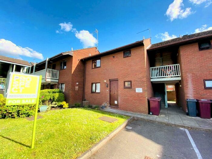 1 Bedroom Apartment To Rent In Haven Court, Norwood Road, Reading, Berkshire, RG1