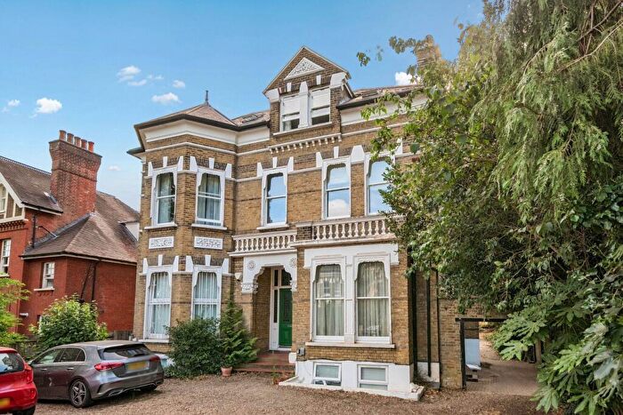 1 Bedroom Flat For Sale In Harold Road, Crystal Palace, London, SE19
