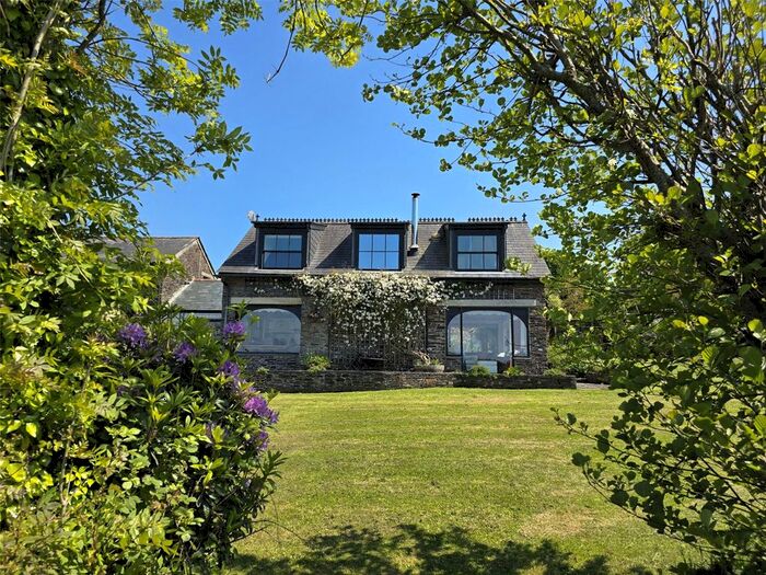 5 Bedroom Detached House To Rent In Crackington Haven, Bude, EX23