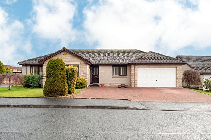 4 Bedroom Bungalow For Sale In Lundin View, Leven, Fife, KY8