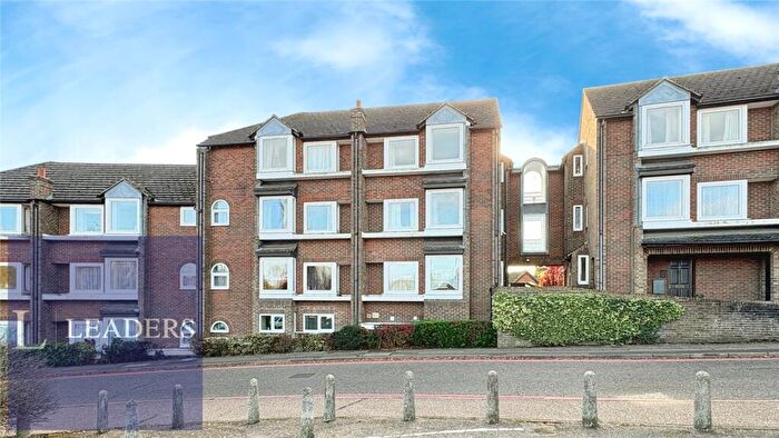 1 Bedroom Apartment For Sale In Spring Way, Sible Hedingham, Halstead, CO9