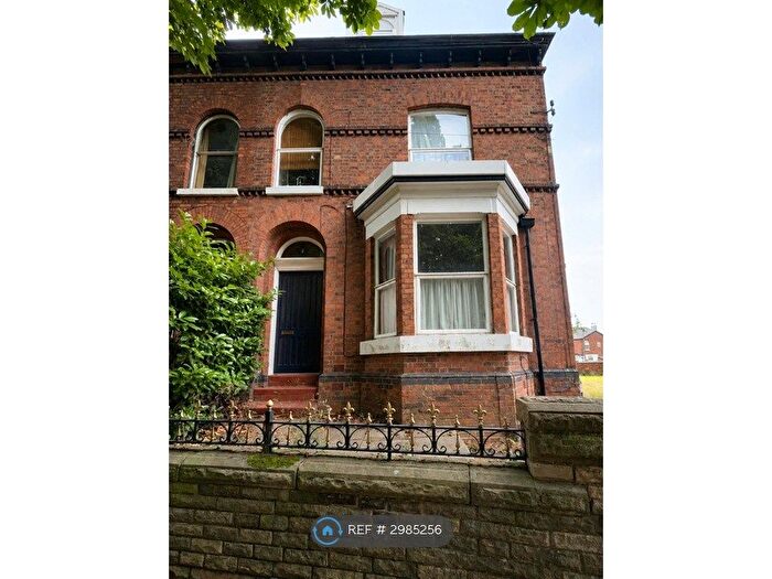 1 Bedroom Flat To Rent In Woodbine Crescent, Stockport, SK2