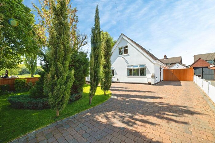 4 Bedroom Bungalow For Sale In Wrightson Close, Sutton-in-Ashfield, Nottinghamshire, NG17