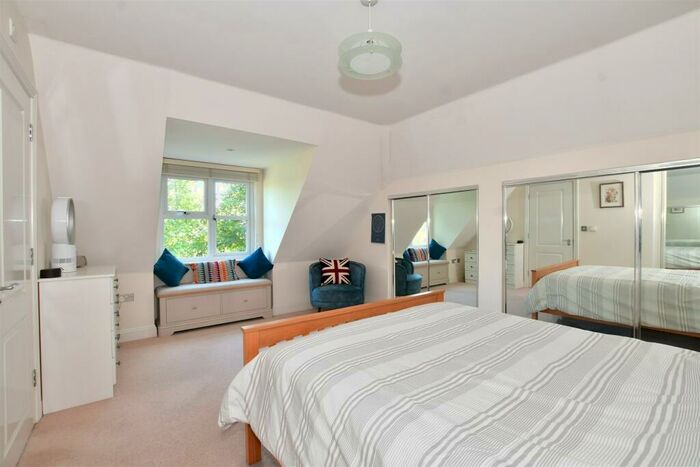 2 Bedroom Apartment For Sale In Church Road, Bookham, Leatherhead, Surrey, KT23
