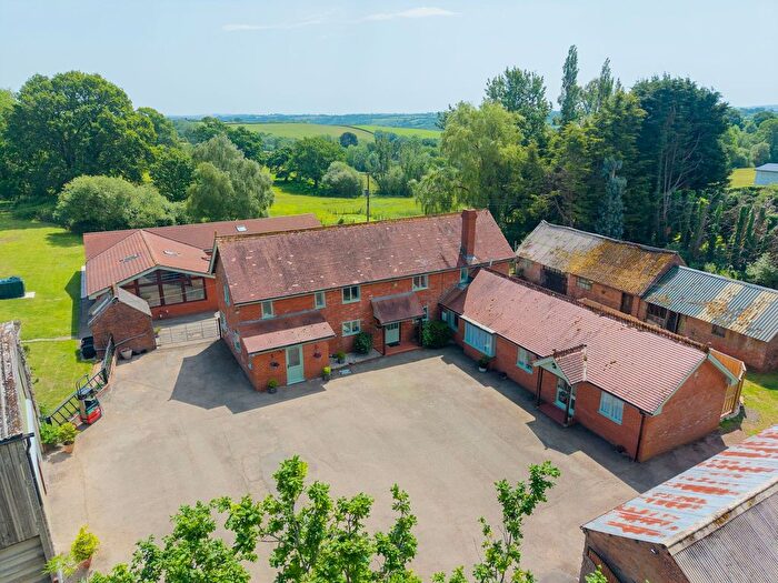 6 Bedroom Detached House For Sale In Spreyton, Crediton, EX17
